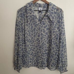 Cabi #6297 Blue Leopard Print Top -Sz Large